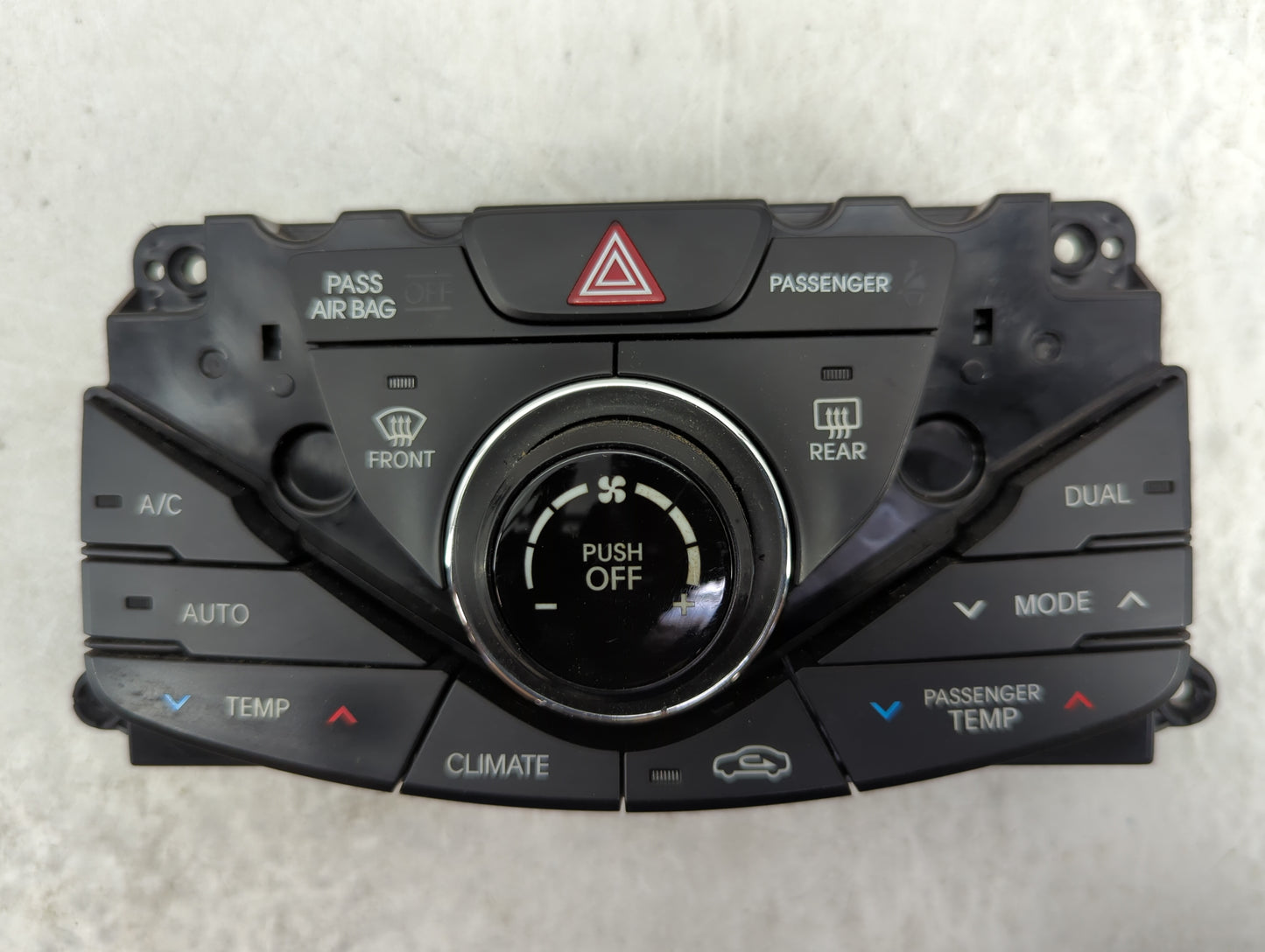 2012-2013 Hyundai Azera Climate Control Module Temperature AC/Heater Replacement P/N:97250-3V5514X 97250-3VXXX Fits Fits 201
