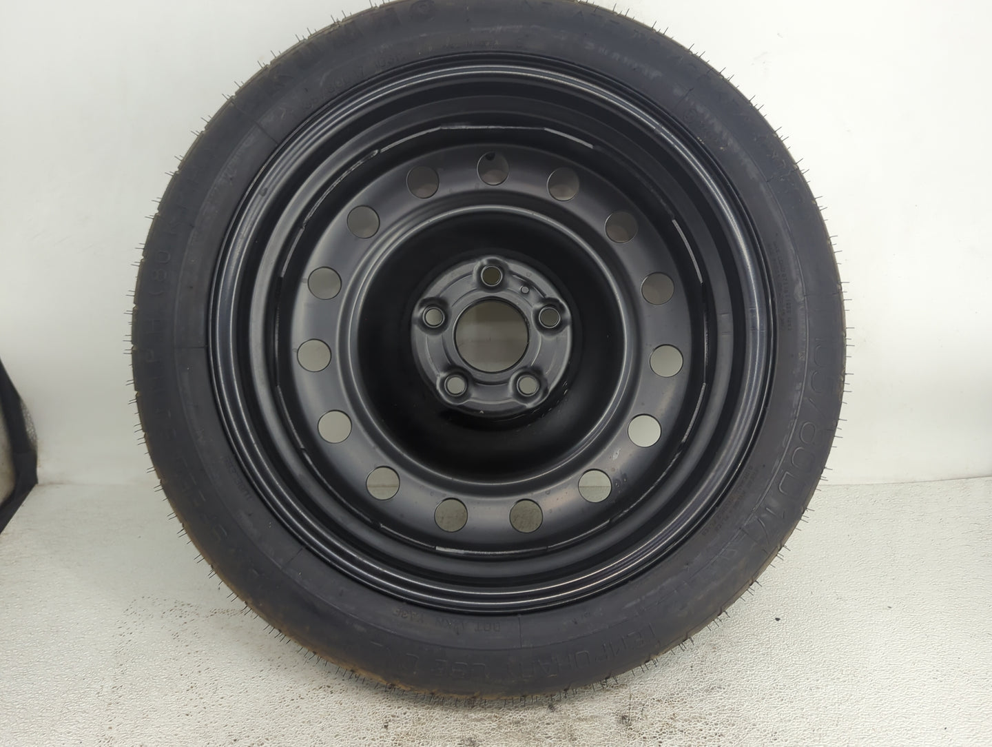 2012-2017 Hyundai Azera Spare Donut Tire Wheel Rim Oem - Oemusedautoparts1.com
