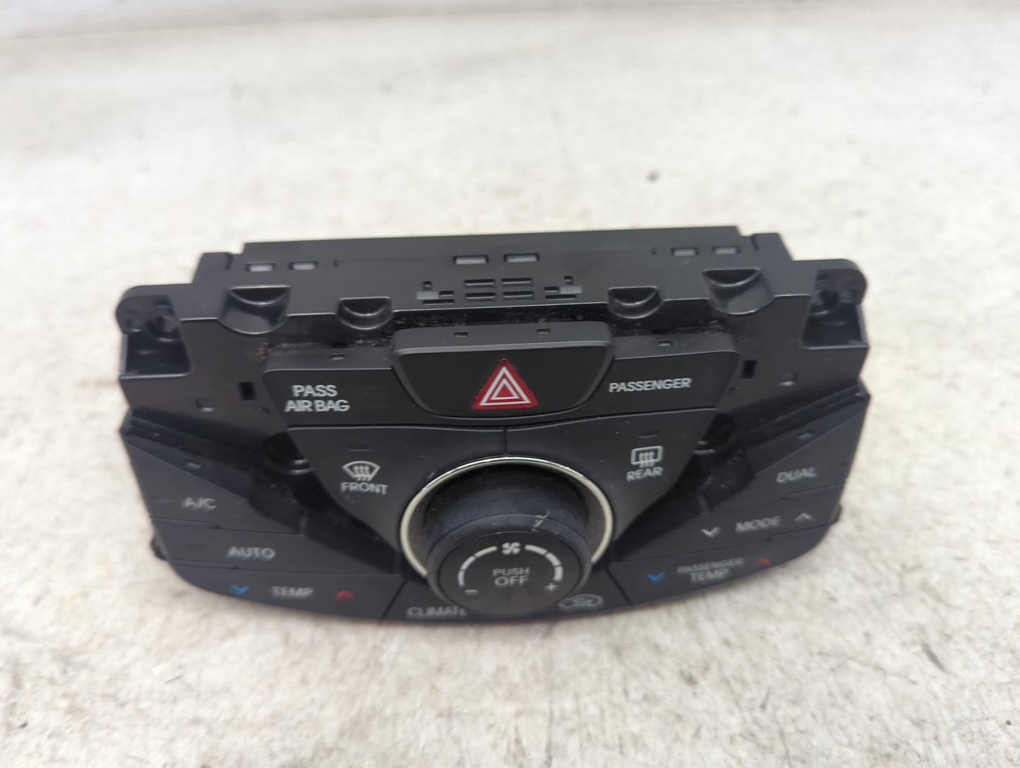 2012-2013 Hyundai Azera Climate Control Module Temperature AC/Heater Replacement P/N:97250-3V551 7HGX55IA5101 Fits Fits 2012