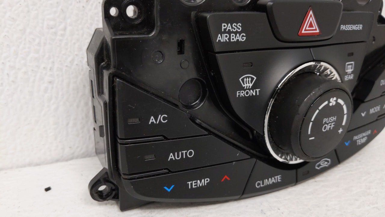 2012-2013 Hyundai Azera Climate Control Module Temperature AC/Heater Replacement P/N:97250-3V550 97250-3V551 Fits Fits 2012 