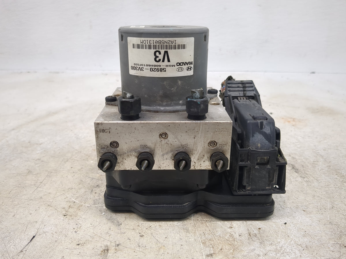 2012-2014 Hyundai Azera Anti-Lock Brake ABS Pump Module Actuator OEM P/N:58920-3V300 BE6003F502 Fits Fits 2012 2013 2014 OEM