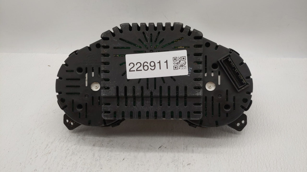 2012-2013 Hyundai Azera Instrument Cluster Speedometer Gauges P/N:94001-3V100 Miles: Fits Fits 2012 2013 OEM Used Auto Parts