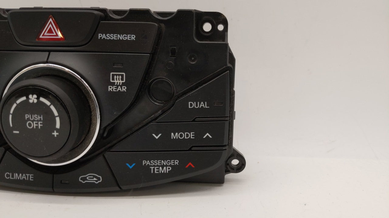 2012-2013 Hyundai Azera Climate Control Module Temperature AC/Heater Replacement P/N:97250-3V550 97250-3V551 Fits Fits 2012 