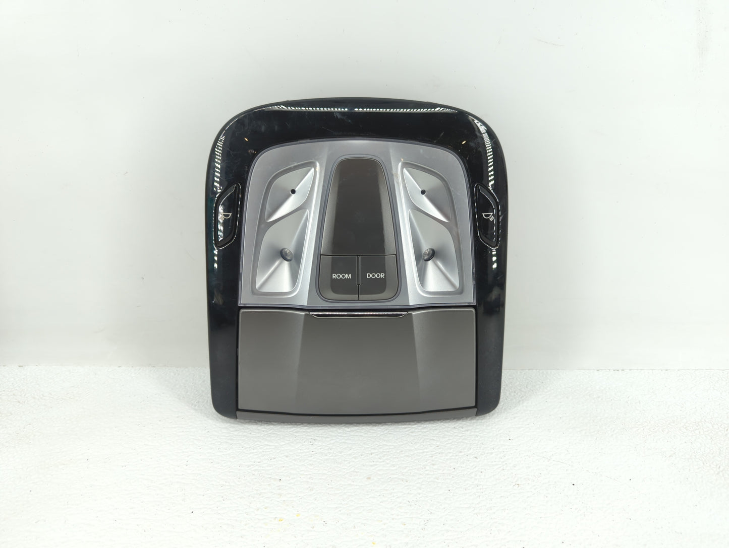 2013 Hyundai Azera Overhead Roof Console Black - Oemusedautoparts1.com