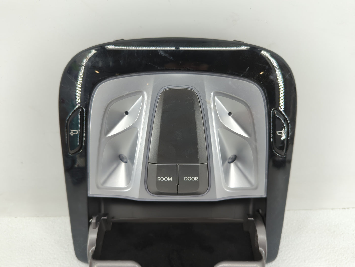 2013 Hyundai Azera Overhead Roof Console Black - Oemusedautoparts1.com