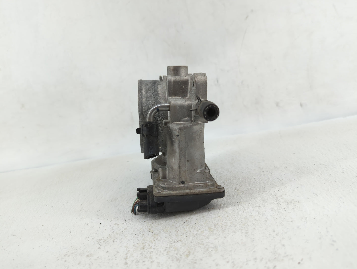 2012-2017 Hyundai Azera Throttle Body P/N:5312 7S14 5310 4P18, 35100-3CAA0 Fits Fits 2012 2013 2014 2015 2016 2017 2018 OEM 