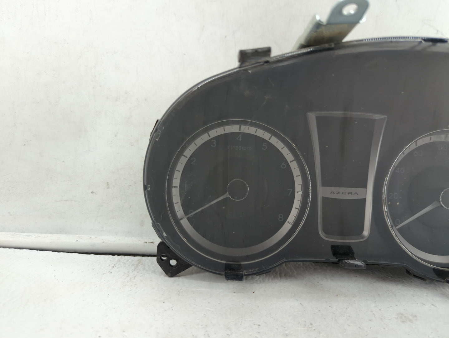 2012-2013 Hyundai Azera Instrument Cluster Speedometer Gauges P/N:94001-3V100 Fits Fits 2012 2013 OEM Used Auto Parts - Oemu
