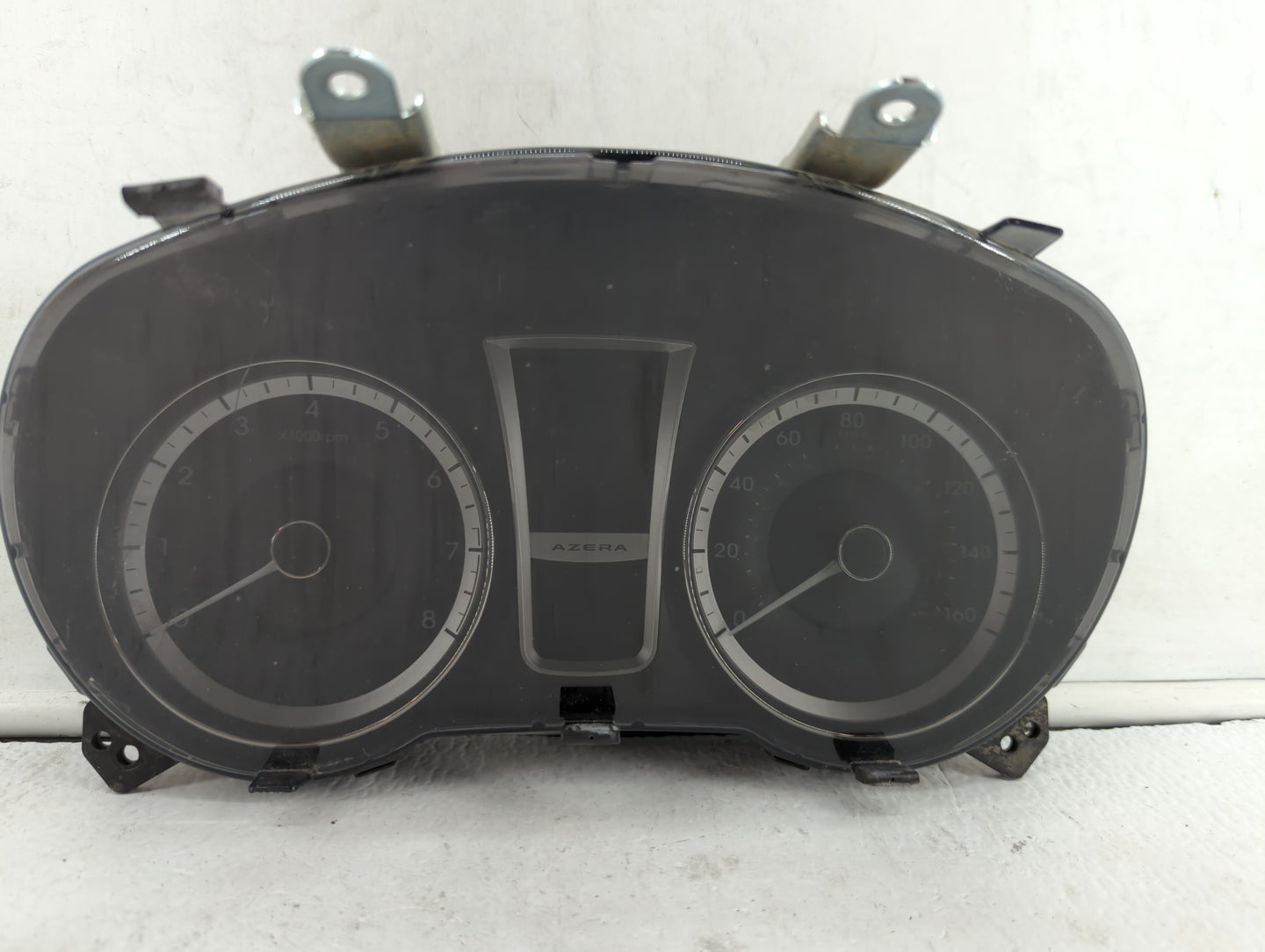 2012-2013 Hyundai Azera Instrument Cluster Speedometer Gauges P/N:94001-3V100 Fits Fits 2012 2013 OEM Used Auto Parts - Oemu