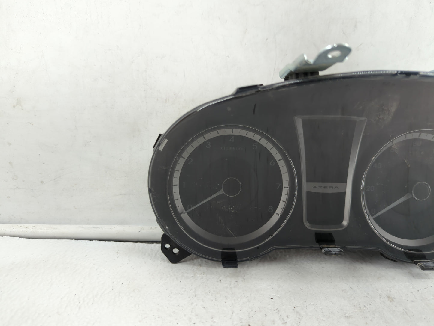 2012-2013 Hyundai Azera Instrument Cluster Speedometer Gauges P/N:94001-3V100 Fits Fits 2012 2013 OEM Used Auto Parts - Oemu