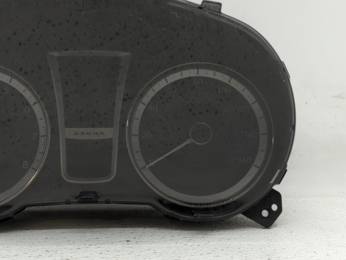 2012-2013 Hyundai Azera Instrument Cluster Speedometer Gauges P/N:94001-3V100 Fits Fits 2012 2013 OEM Used Auto Parts - Oemu