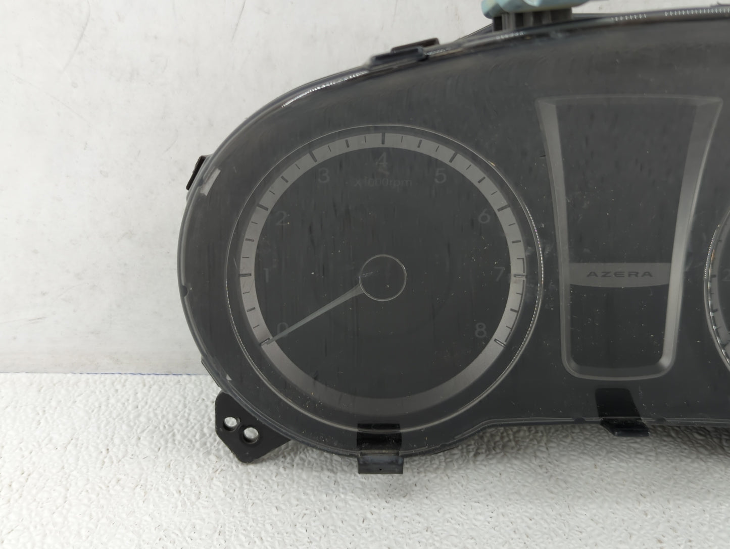 2012-2013 Hyundai Azera Instrument Cluster Speedometer Gauges P/N:94001-3V100 Fits Fits 2012 2013 OEM Used Auto Parts - Oemu