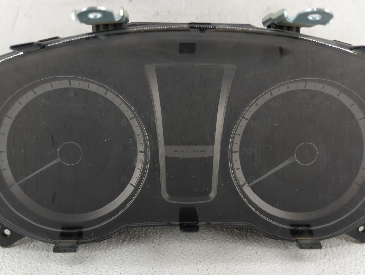 2012-2013 Hyundai Azera Instrument Cluster Speedometer Gauges P/N:94001-3V100 Fits Fits 2012 2013 OEM Used Auto Parts - Oemu