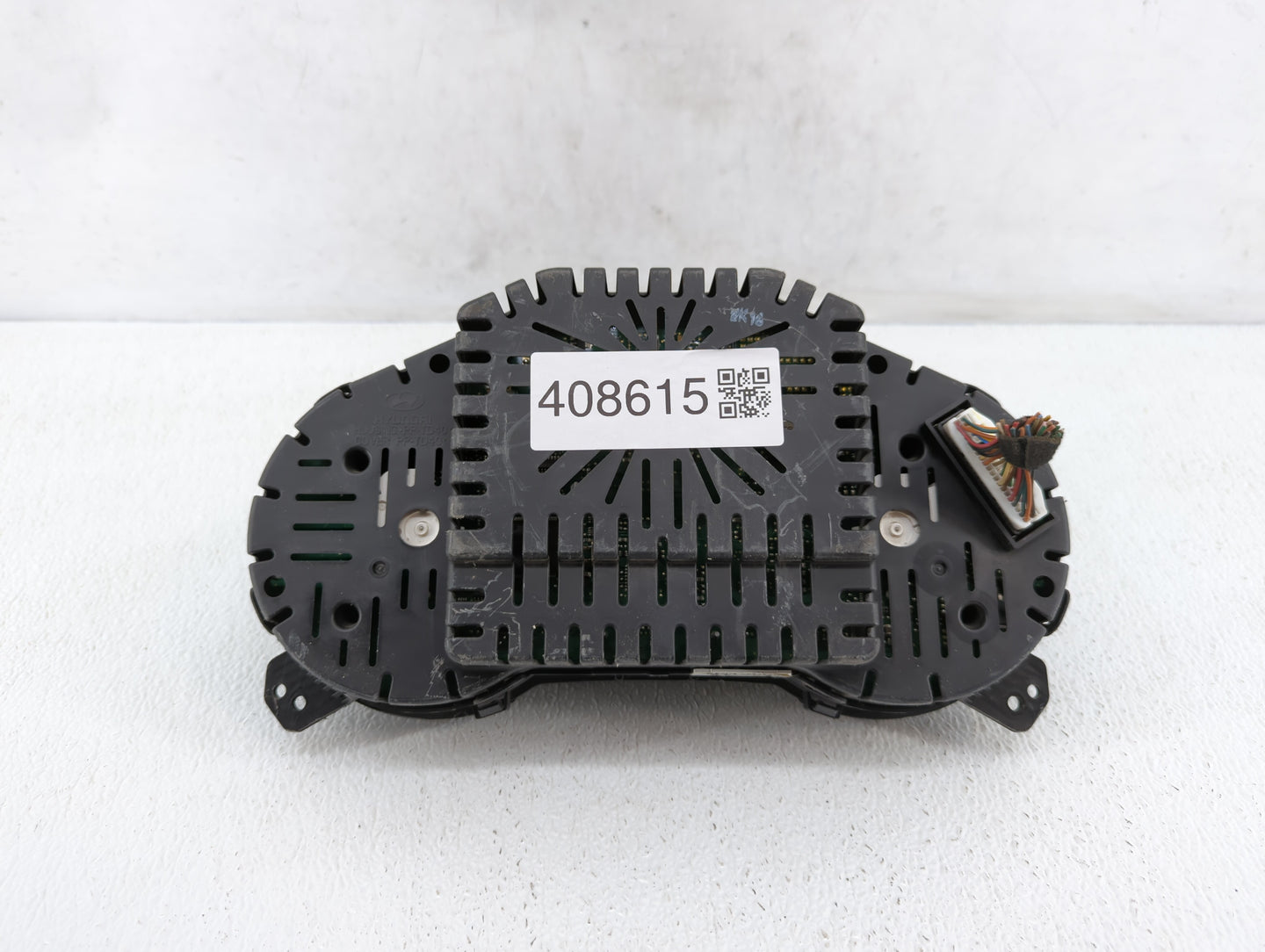 2012-2013 Hyundai Azera Instrument Cluster Speedometer Gauges P/N:94001-3V100 Fits Fits 2012 2013 OEM Used Auto Parts - Oemu