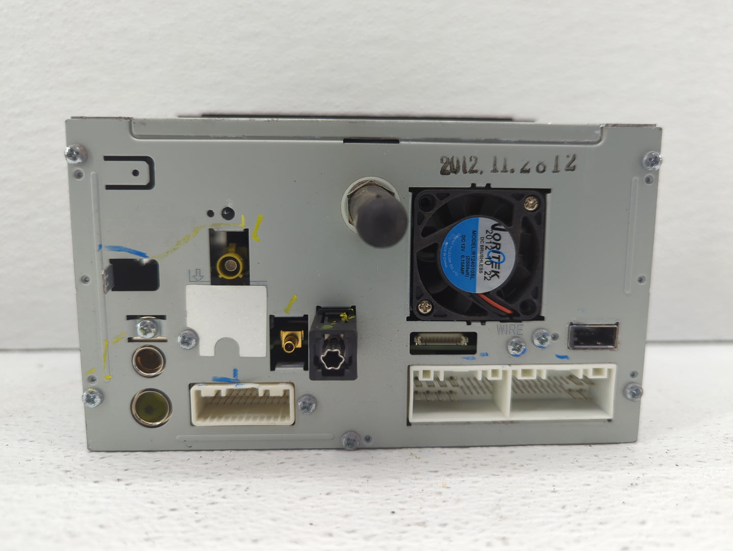 2012-2014 Hyundai Azera Am Fm Cd Player Radio Receiver - Oemusedautoparts1.com