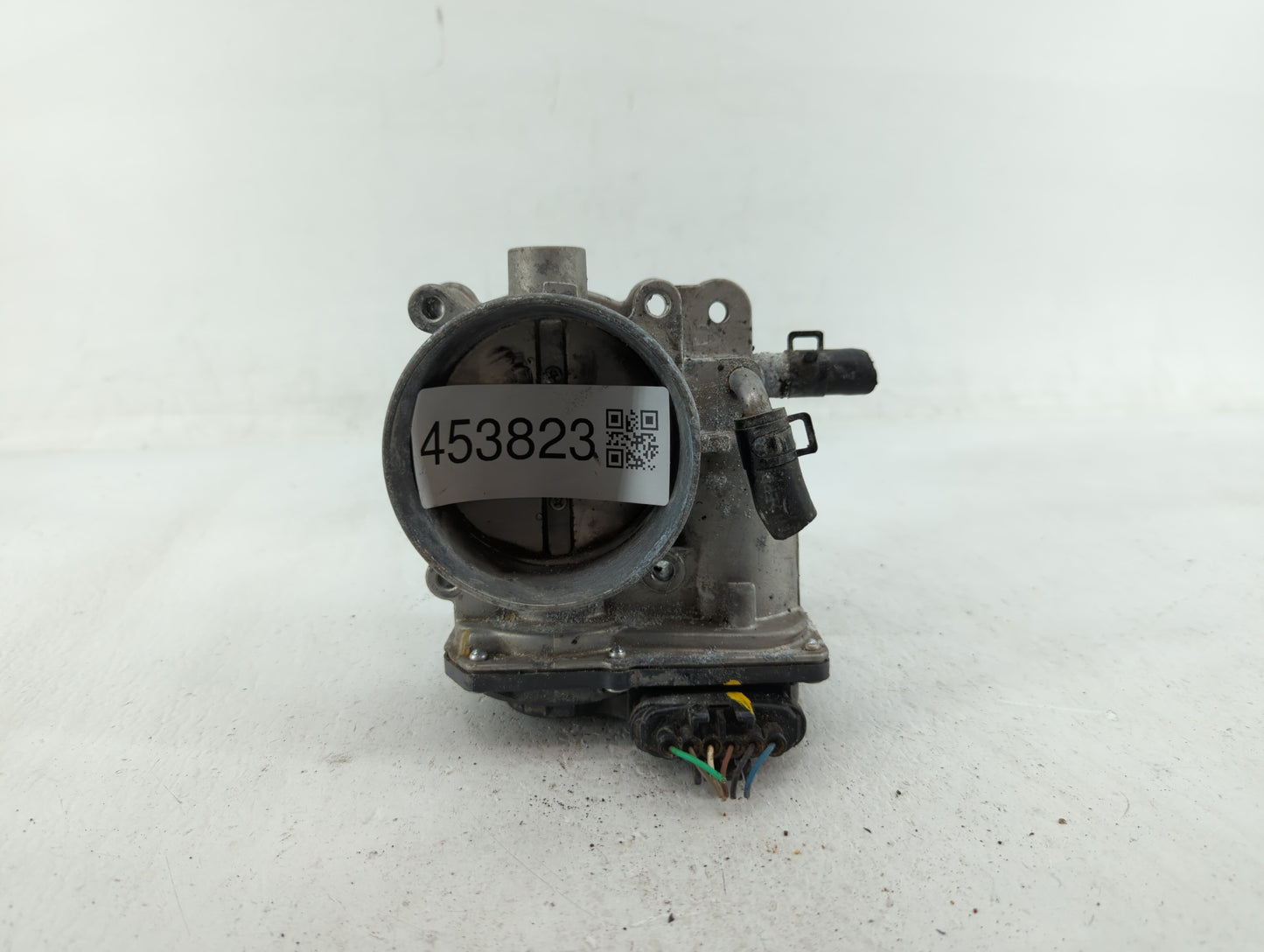 2012-2017 Hyundai Azera Throttle Body P/N:35100-3CAA0 Fits Fits 2012 2013 2014 2015 2016 2017 2018 OEM Used Auto Parts - Oem