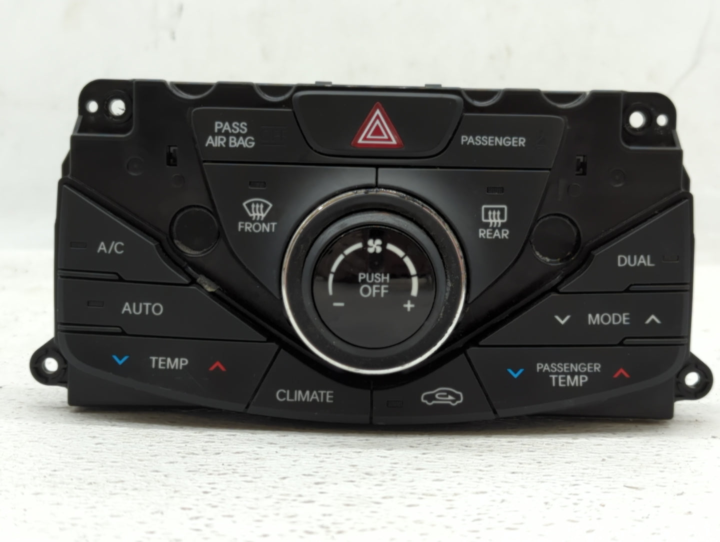 2012-2014 Hyundai Azera Climate Control Module Temperature AC/Heater Replacement P/N:97250-3V551 7HGX55HHM001 Fits OEM Used 
