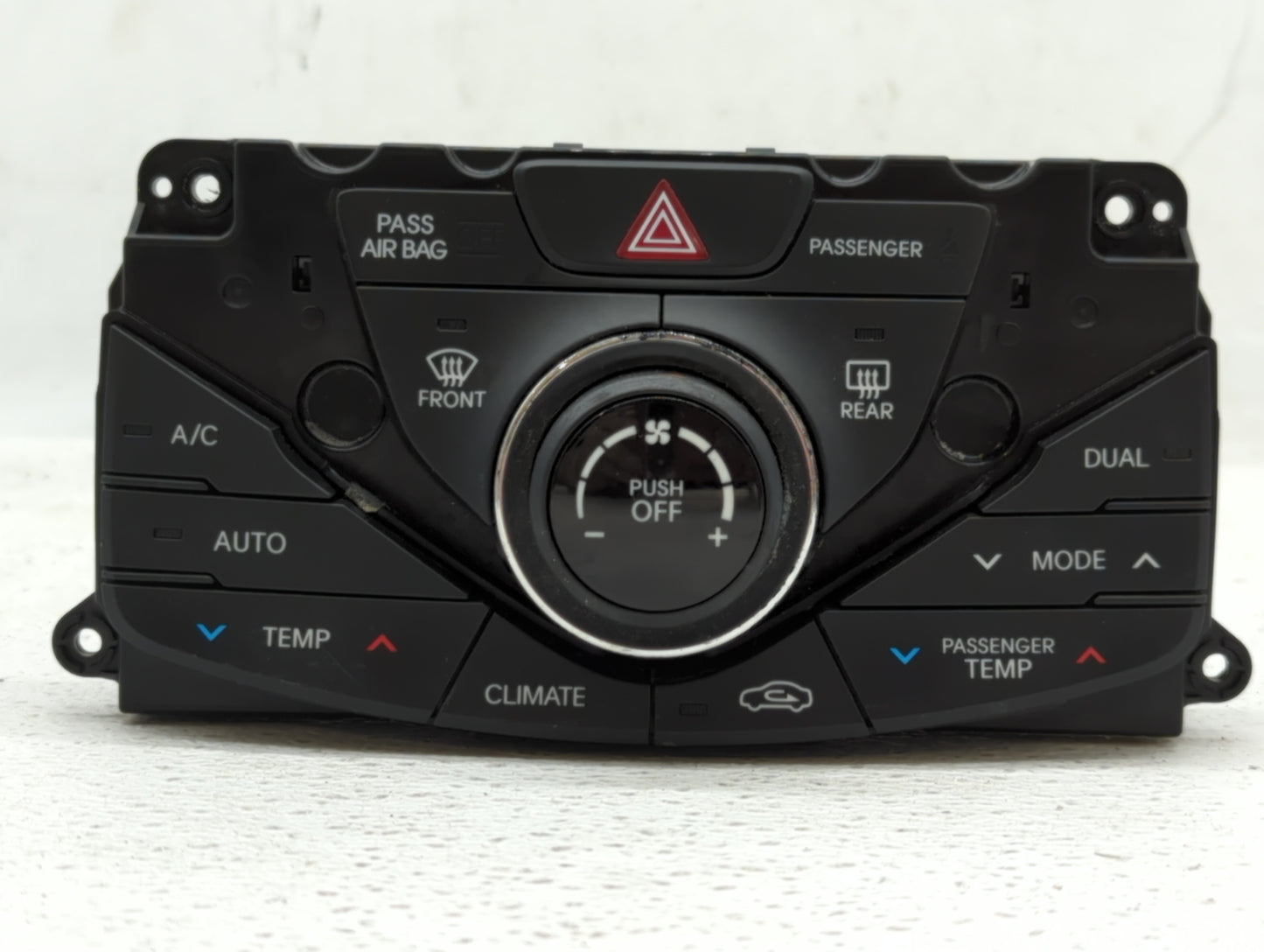 2012-2014 Hyundai Azera Climate Control Module Temperature AC/Heater Replacement P/N:97250-3V551 7HGX55HHM001 Fits OEM Used 