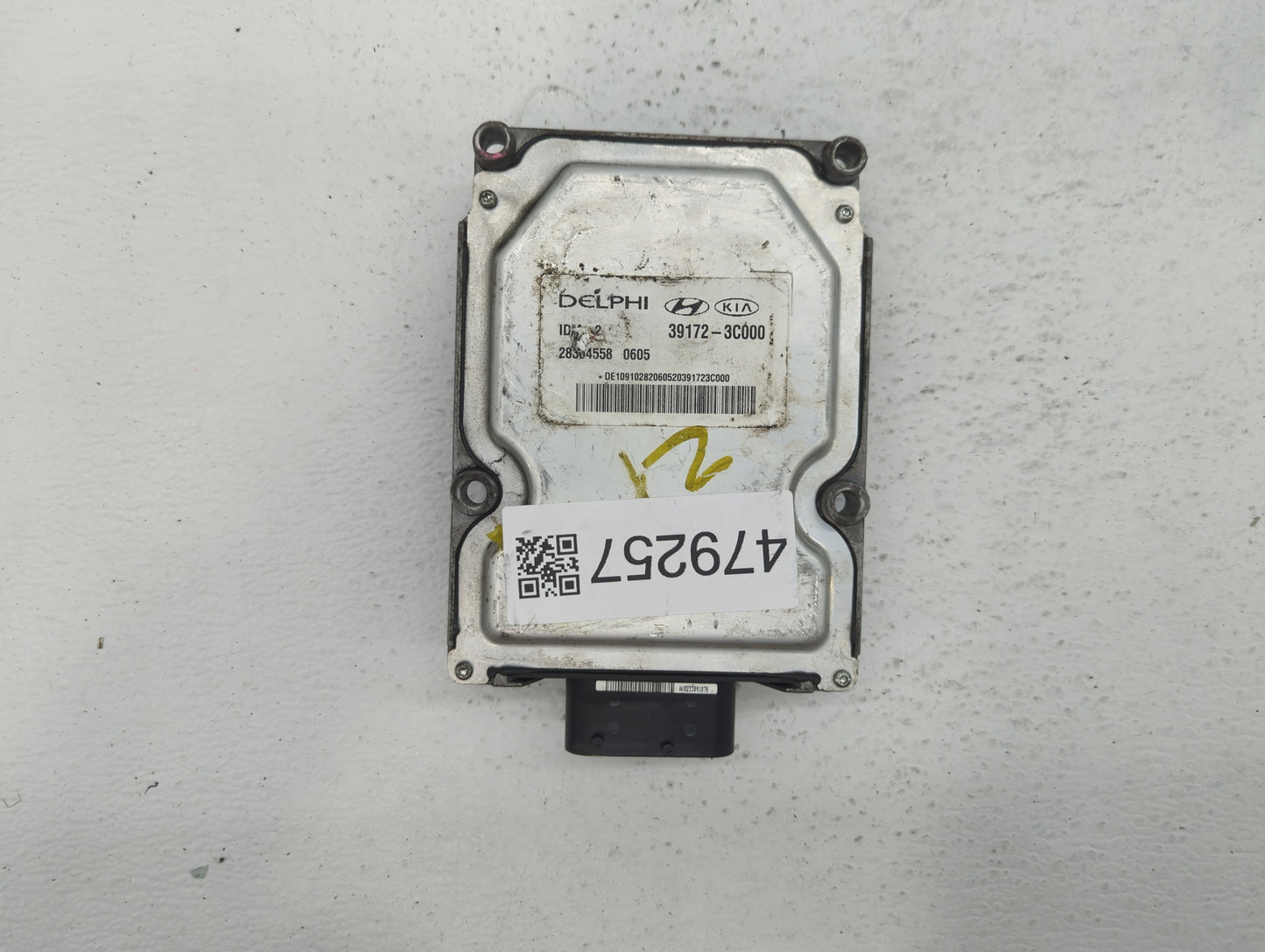 2012-2017 Hyundai Azera PCM Engine Control Computer ECU ECM PCU OEM P/N:39172-3C000 39172-3C010 Fits OEM Used Auto Parts - O