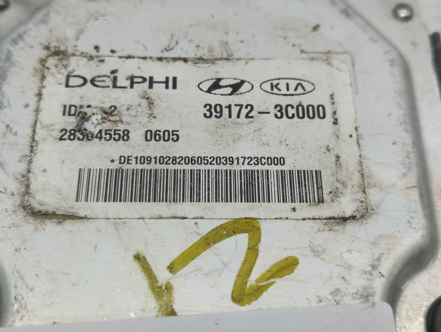 2012-2017 Hyundai Azera PCM Engine Control Computer ECU ECM PCU OEM P/N:39172-3C000 39172-3C010 Fits OEM Used Auto Parts - O