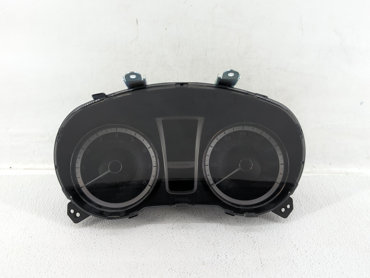 2012-2013 Hyundai Azera Instrument Cluster Speedometer Gauges P/N:94001-3V100 Fits Fits 2012 2013 OEM Used Auto Parts - Oemu