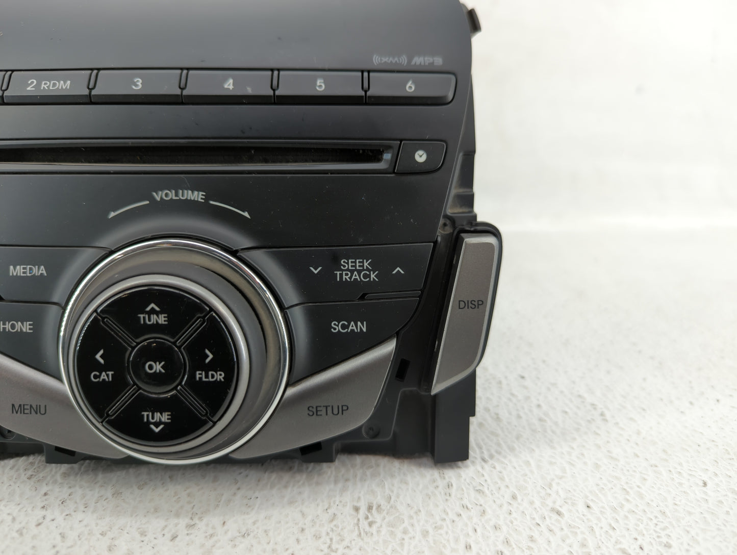 2012-2014 Hyundai Azera Am Fm Cd Player Radio Receiver - Oemusedautoparts1.com