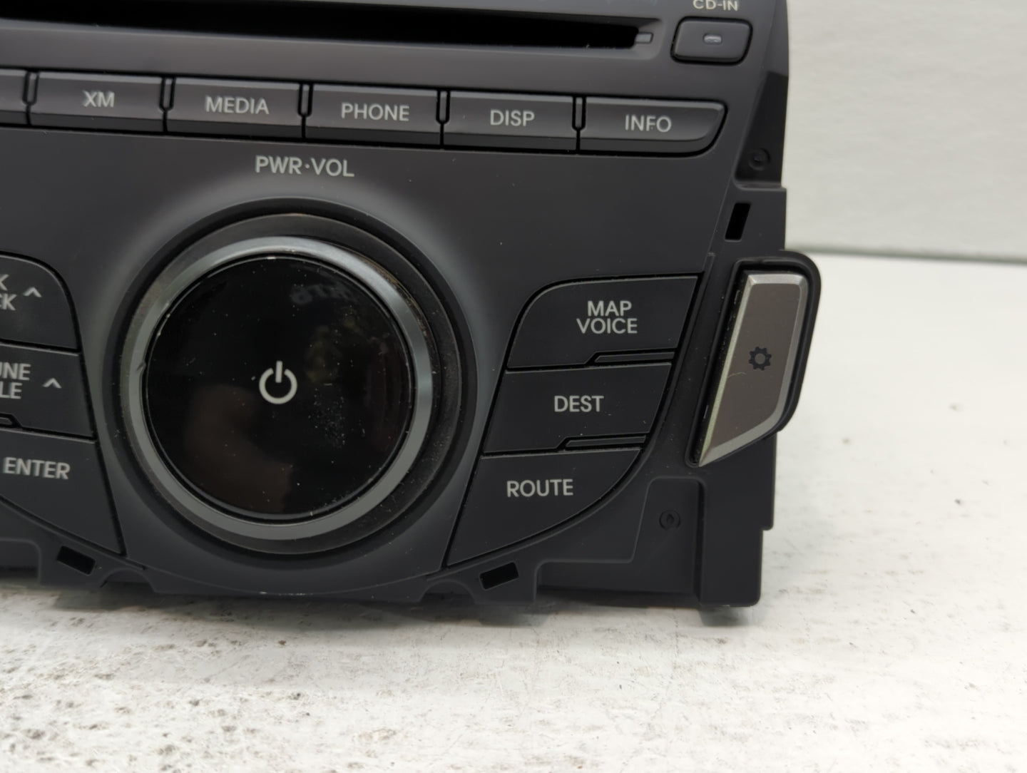 2012-2013 Hyundai Azera Radio AM FM Cd Player Receiver Replacement P/N:96560-3V4014X Fits Fits 2012 2013 OEM Used Auto Parts