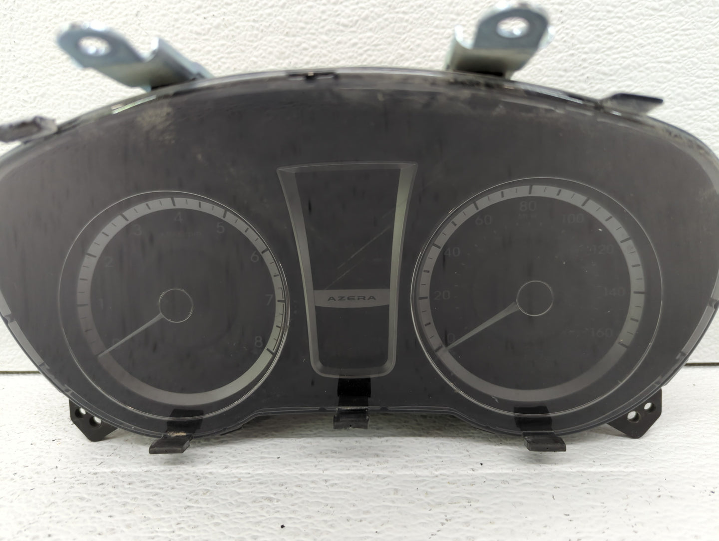 2012-2013 Hyundai Azera Instrument Cluster Speedometer Gauges P/N:94001-3V100 Fits Fits 2012 2013 OEM Used Auto Parts - Oemu