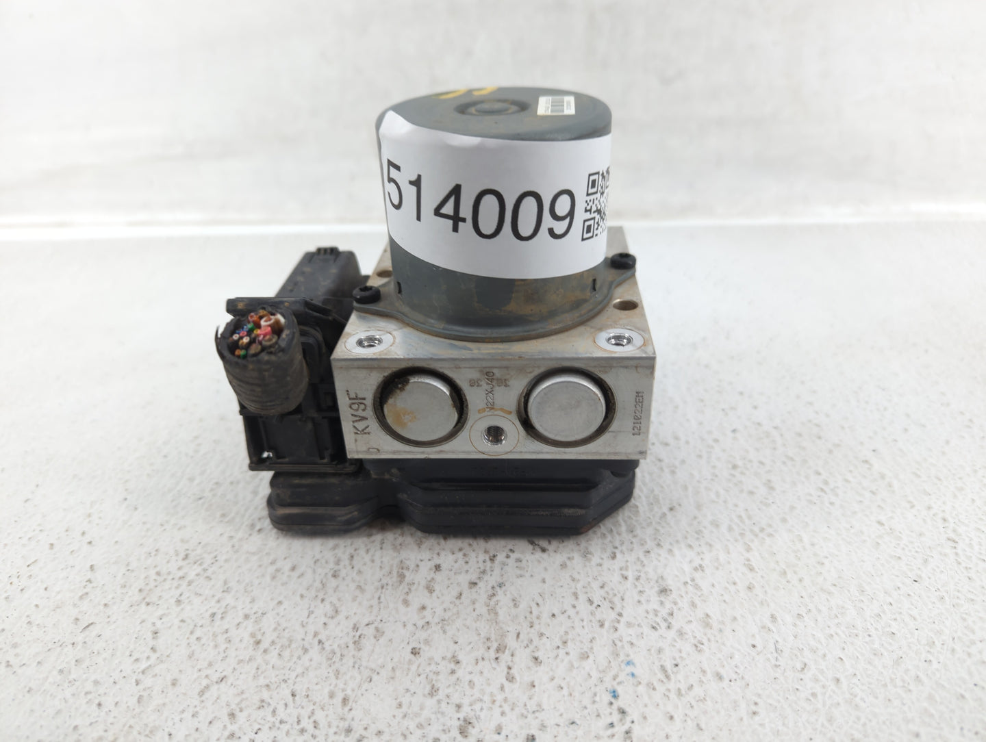 2012-2014 Hyundai Azera ABS Pump Control Module Replacement P/N:58920-3V300 Fits Fits 2012 2013 2014 OEM Used Auto Parts - O