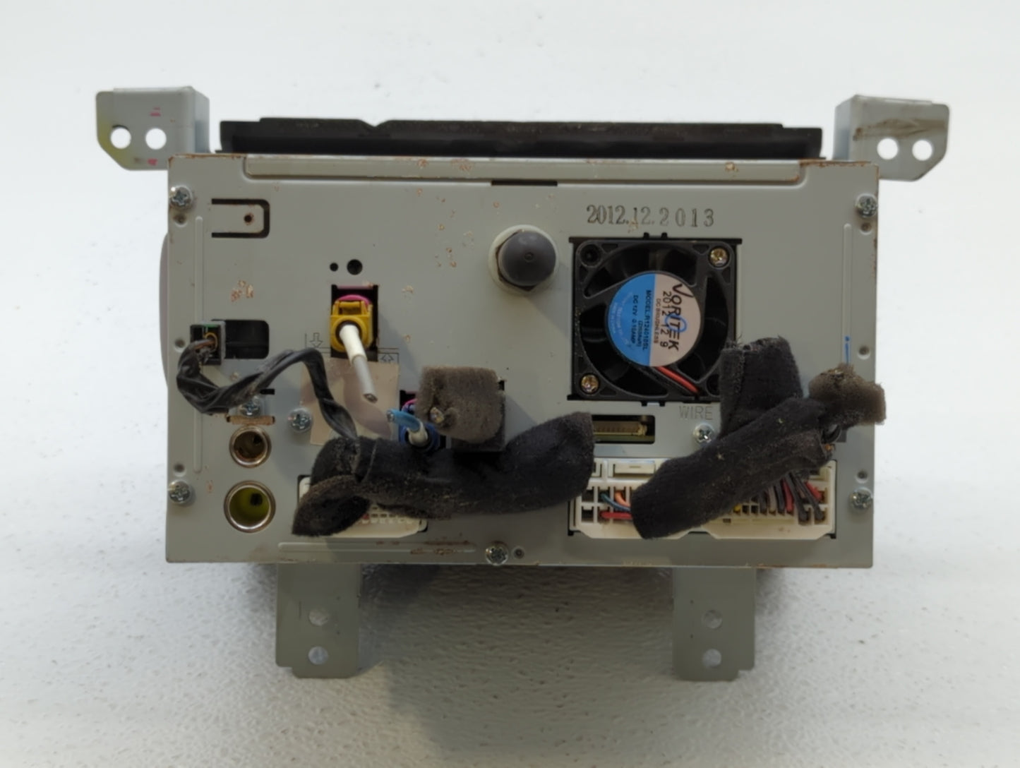 2012-2014 Hyundai Azera Am Fm Cd Player Radio Receiver - Oemusedautoparts1.com