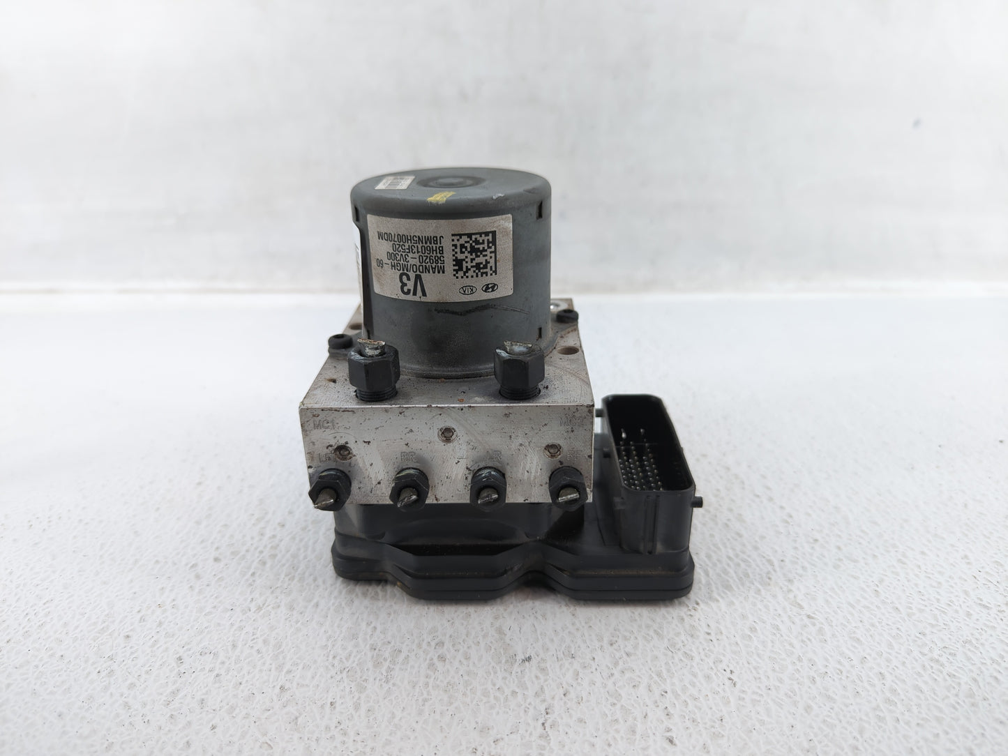 2012-2014 Hyundai Azera ABS Pump Control Module Replacement P/N:58920-3V300 Fits Fits 2012 2013 2014 OEM Used Auto Parts - O