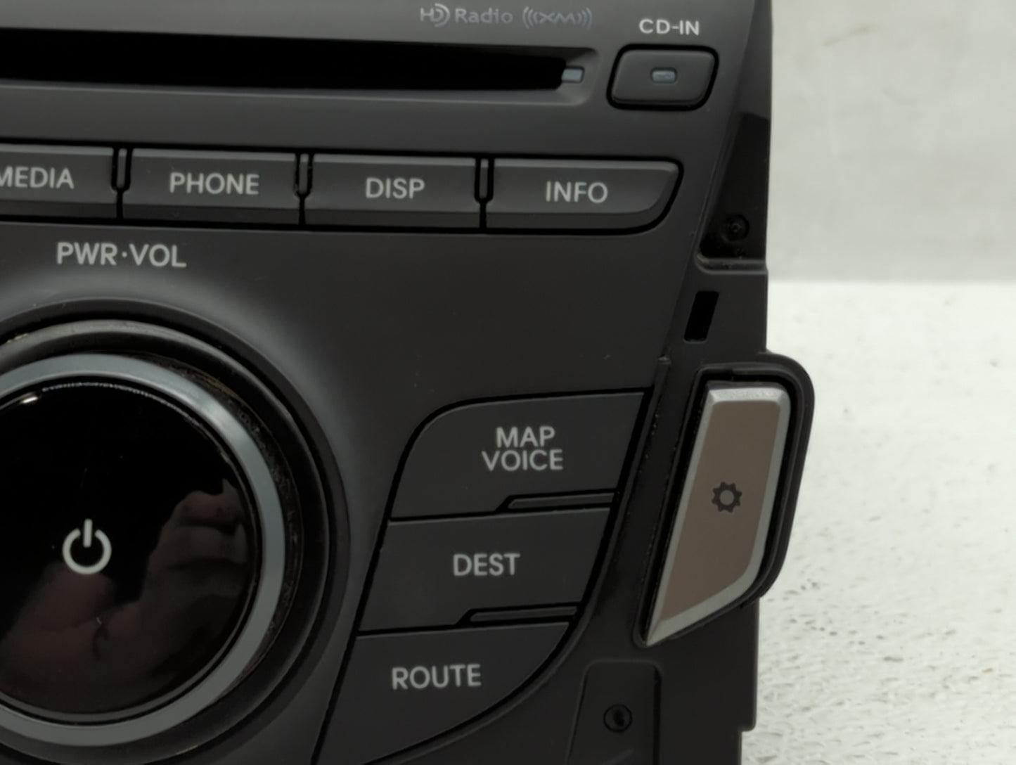2012-2013 Hyundai Azera Am Fm Cd Player Radio Receiver - Oemusedautoparts1.com