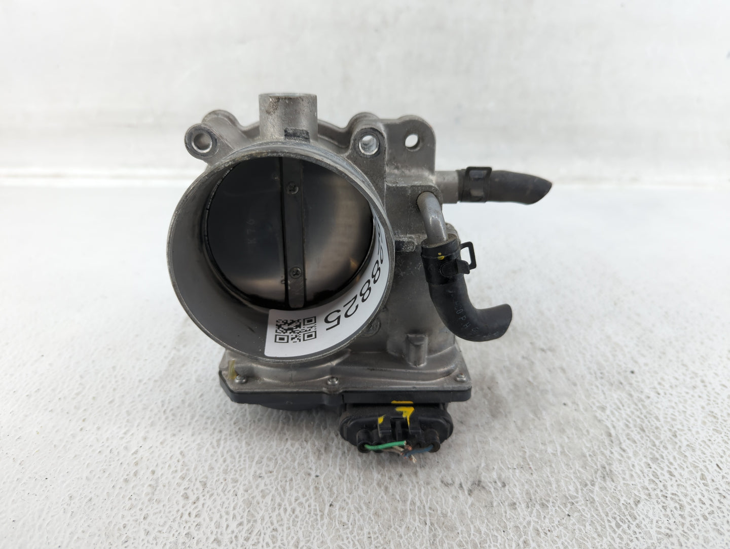 2012-2017 Hyundai Azera Throttle Body P/N:35100-3CAA0 Fits Fits 2012 2013 2014 2015 2016 2017 2018 OEM Used Auto Parts - Oem