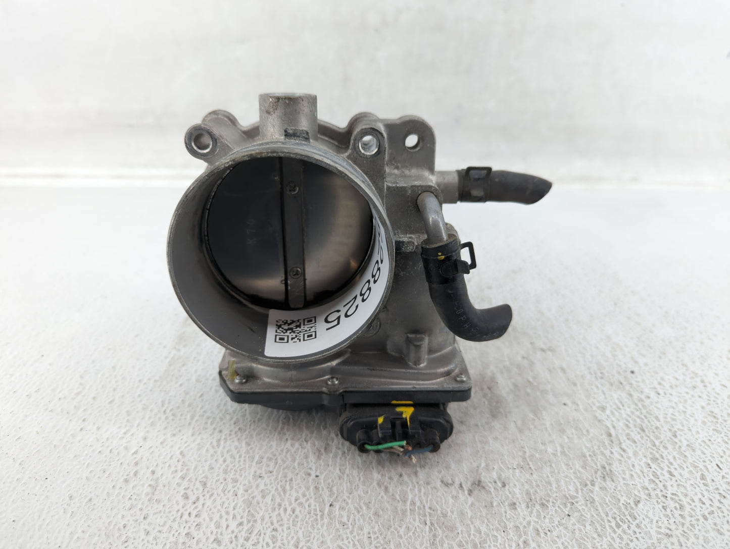 2012-2017 Hyundai Azera Throttle Body P/N:35100-3CAA0 Fits Fits 2012 2013 2014 2015 2016 2017 2018 OEM Used Auto Parts - Oem