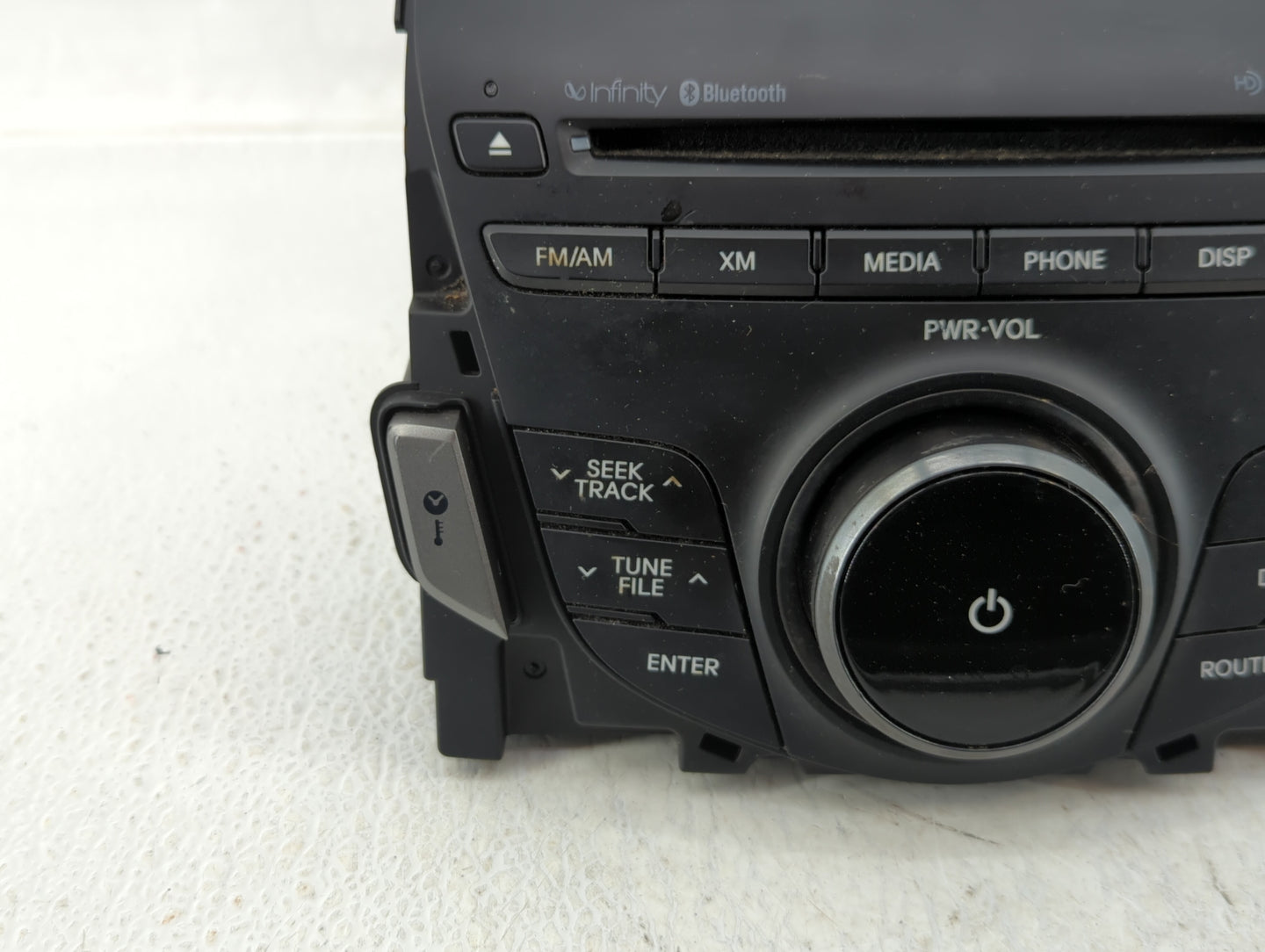 2012-2013 Hyundai Azera Radio AM FM Cd Player Receiver Replacement P/N:96560-3V4014X Fits Fits 2012 2013 OEM Used Auto Parts
