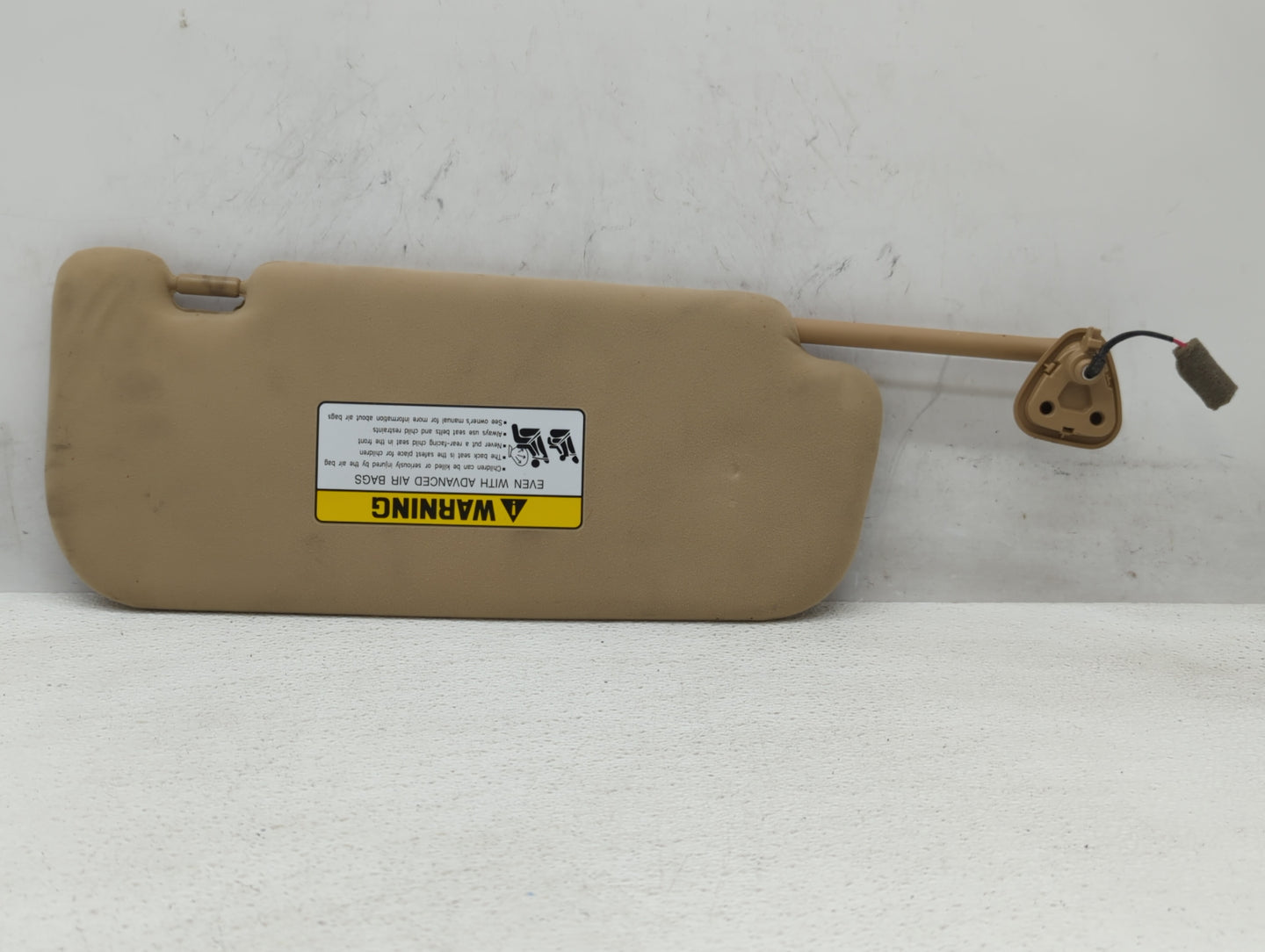 2012-2017 Hyundai Azera Sun Visor Shade Replacement Driver Left Mirror Fits Fits 2012 2013 2014 2015 2016 2017 OEM Used Auto