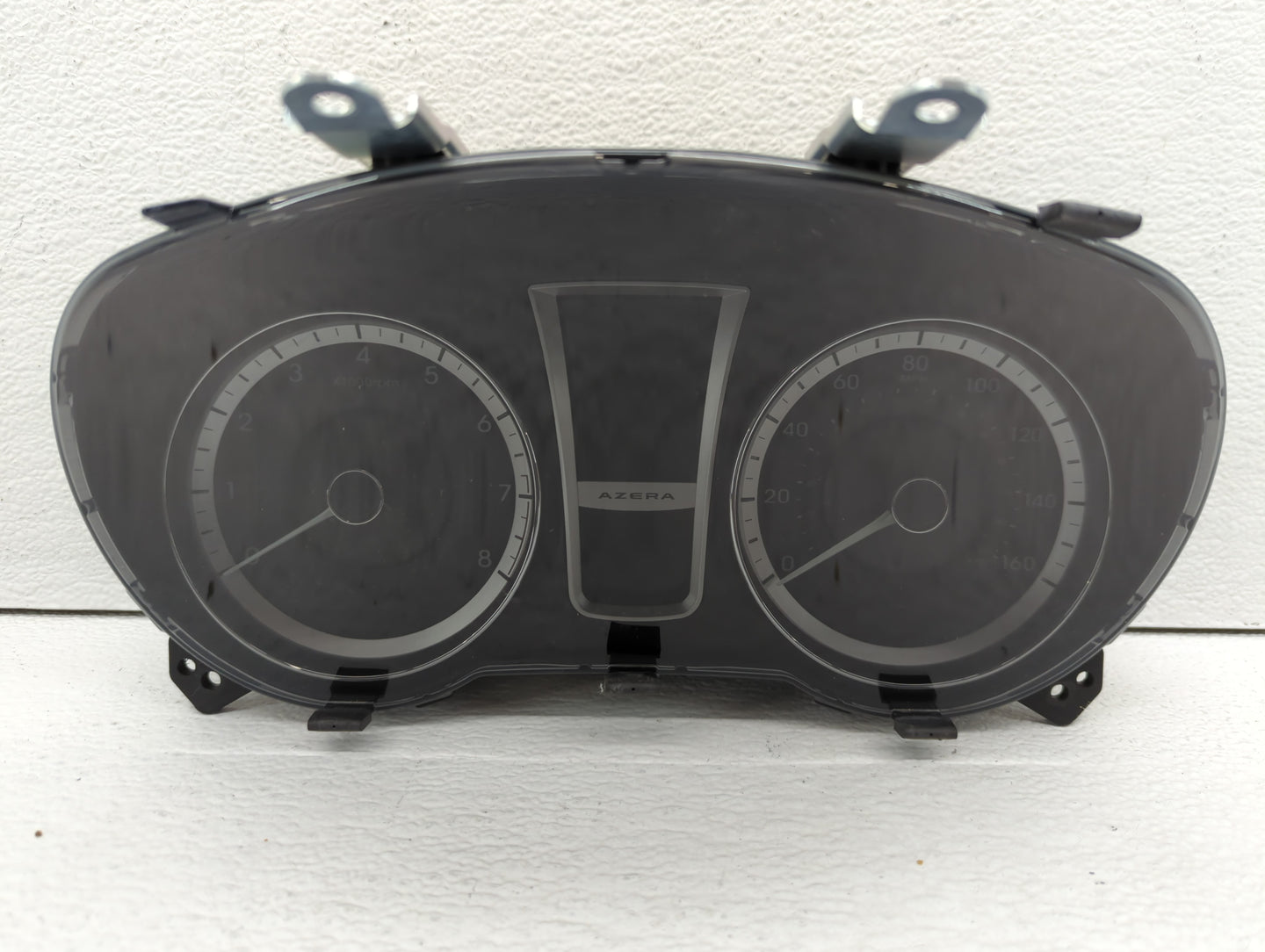 2012-2013 Hyundai Azera Instrument Cluster Speedometer Gauges P/N:94001-3V100 Fits Fits 2012 2013 OEM Used Auto Parts - Oemu