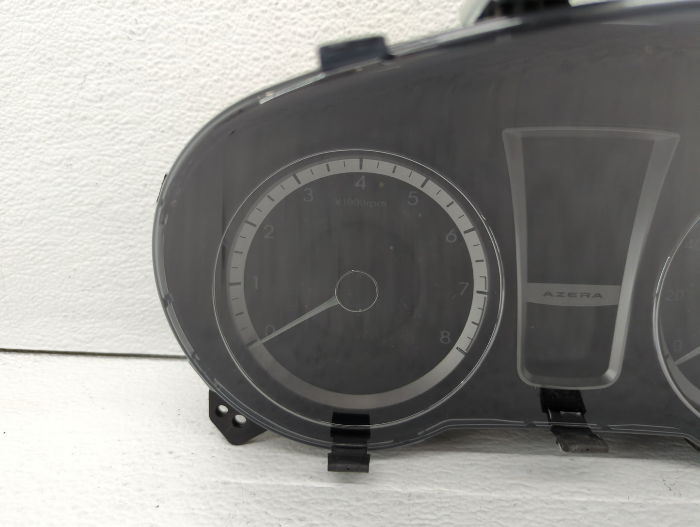 2012-2013 Hyundai Azera Instrument Cluster Speedometer Gauges P/N:94001-3V100 Fits Fits 2012 2013 OEM Used Auto Parts - Oemu