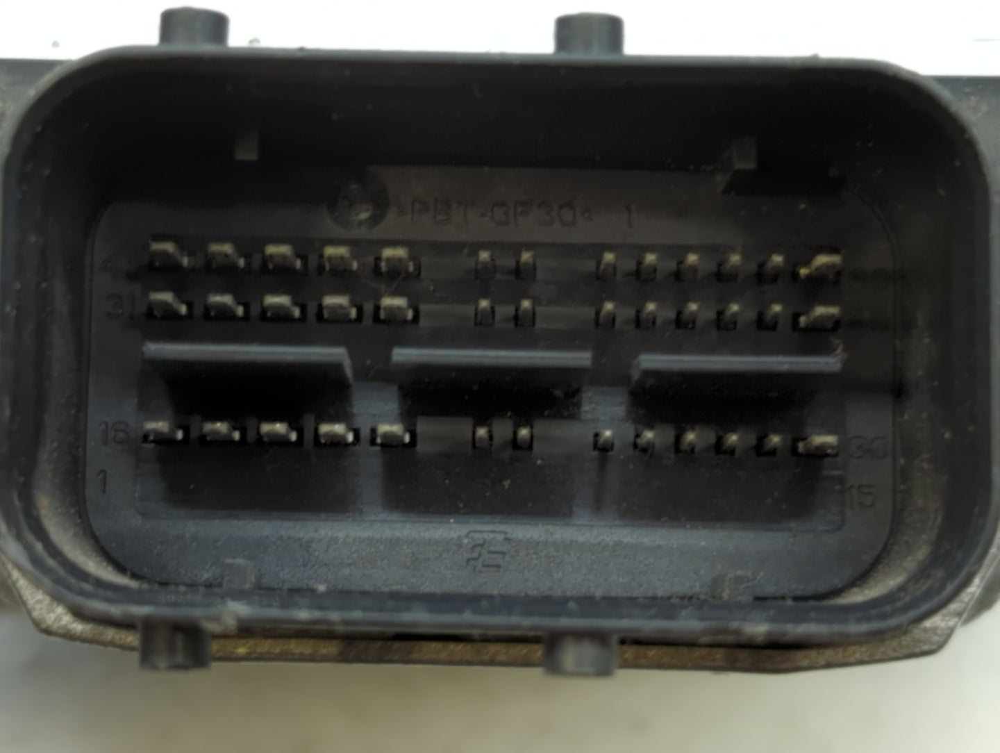 2012-2017 Hyundai Azera PCM Engine Control Computer ECU ECM PCU OEM P/N:39172-3C010 Fits Fits 2012 2013 2014 2015 2016 2017 