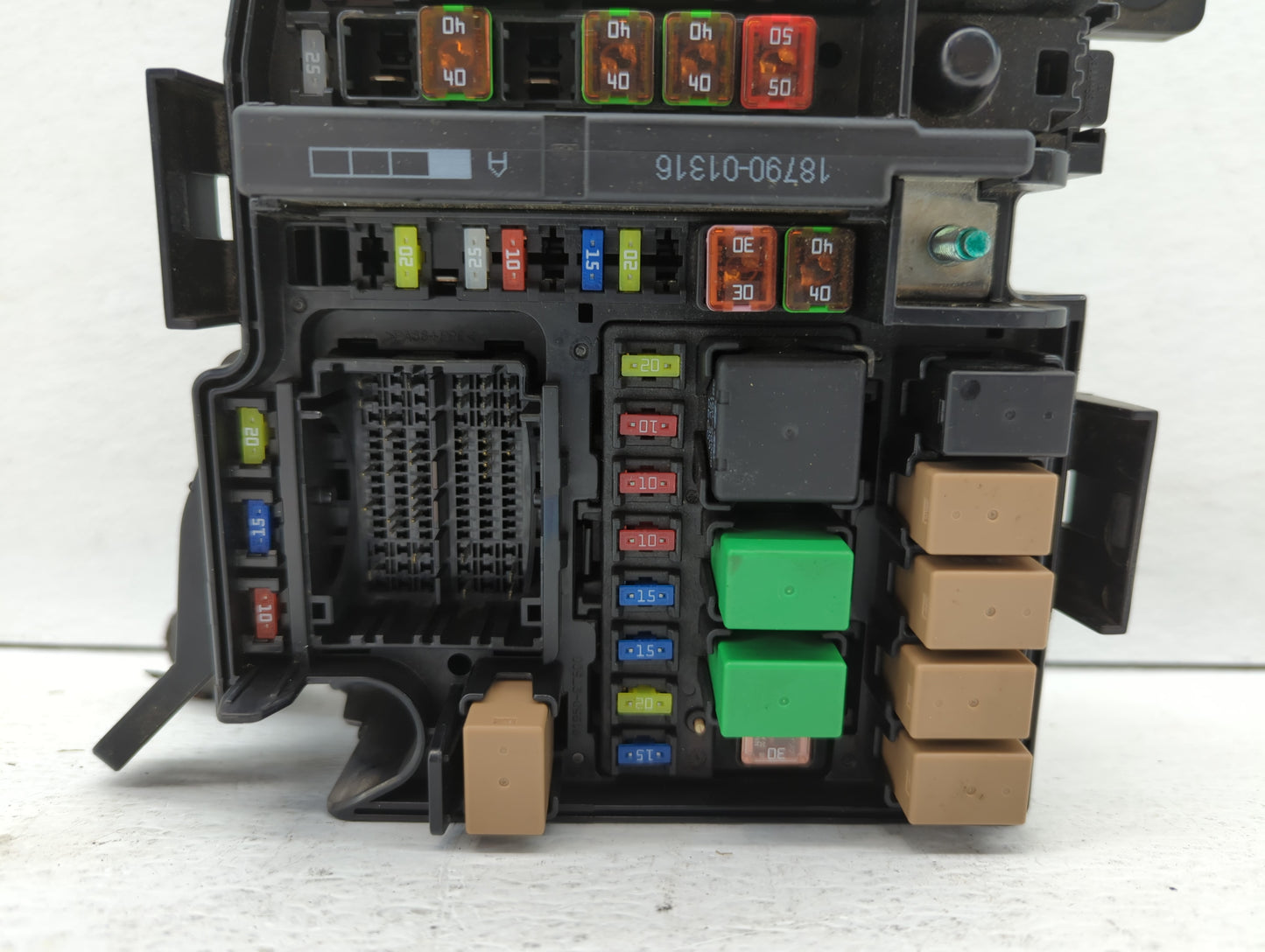 2012-2013 Hyundai Azera Fusebox Fuse Box Panel Relay Module P/N:91206 3V040 Fits Fits 2012 2013 OEM Used Auto Parts - Oemuse