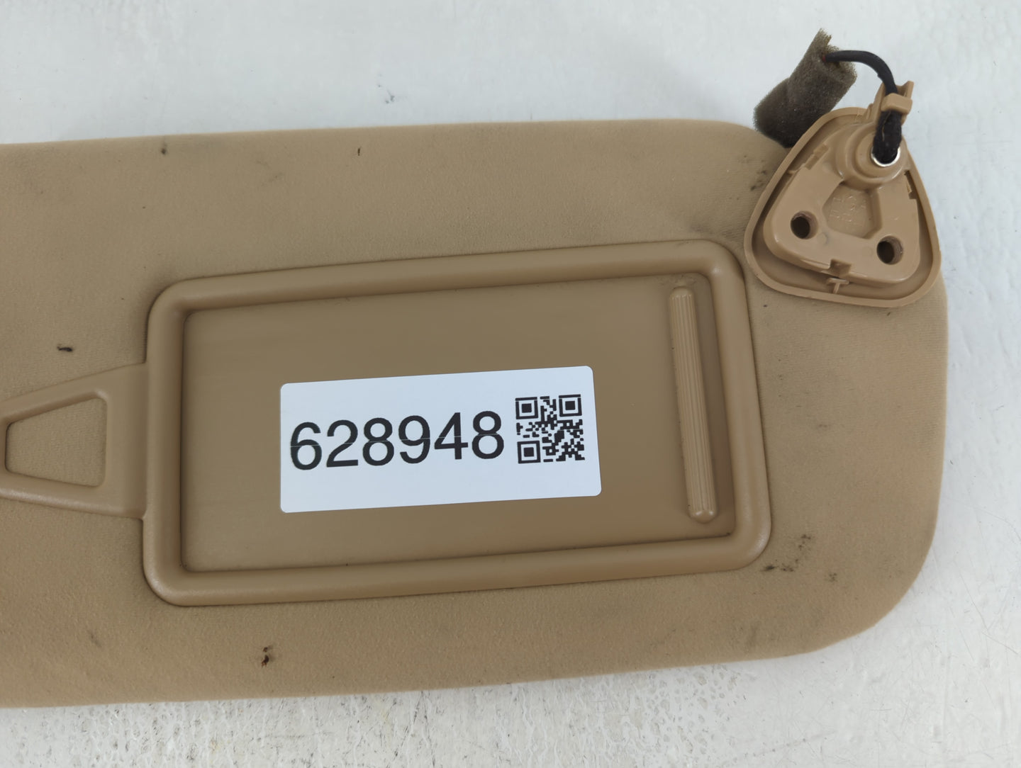 2012-2017 Hyundai Azera Sun Visor Shade Replacement Passenger Right Mirror Fits Fits 2012 2013 2014 2015 2016 2017 OEM Used 