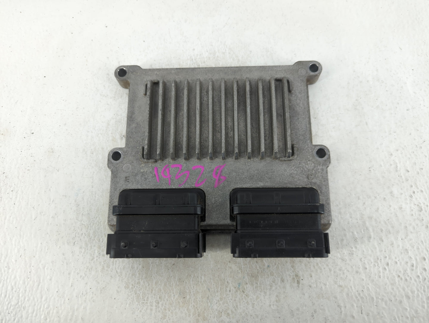2012-2014 Hyundai Azera PCM Engine Control Computer ECU ECM PCU OEM P/N:39110-3CHN1 Fits Fits 2012 2013 2014 OEM Used Auto P