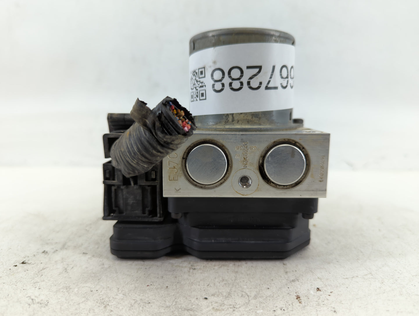 2012-2014 Hyundai Azera ABS Pump Control Module Replacement P/N:58920-3V300 Fits Fits 2012 2013 2014 OEM Used Auto Parts - O