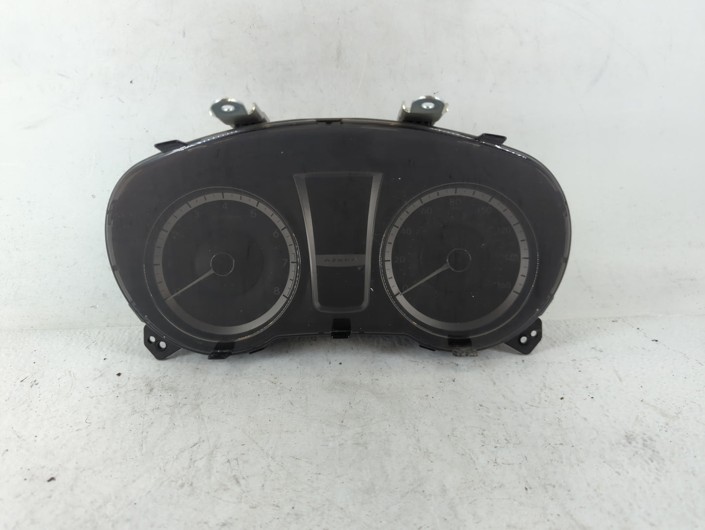 2012-2013 Hyundai Azera Instrument Cluster Speedometer Gauges P/N:94001-3V100 Fits Fits 2012 2013 OEM Used Auto Parts - Oemu