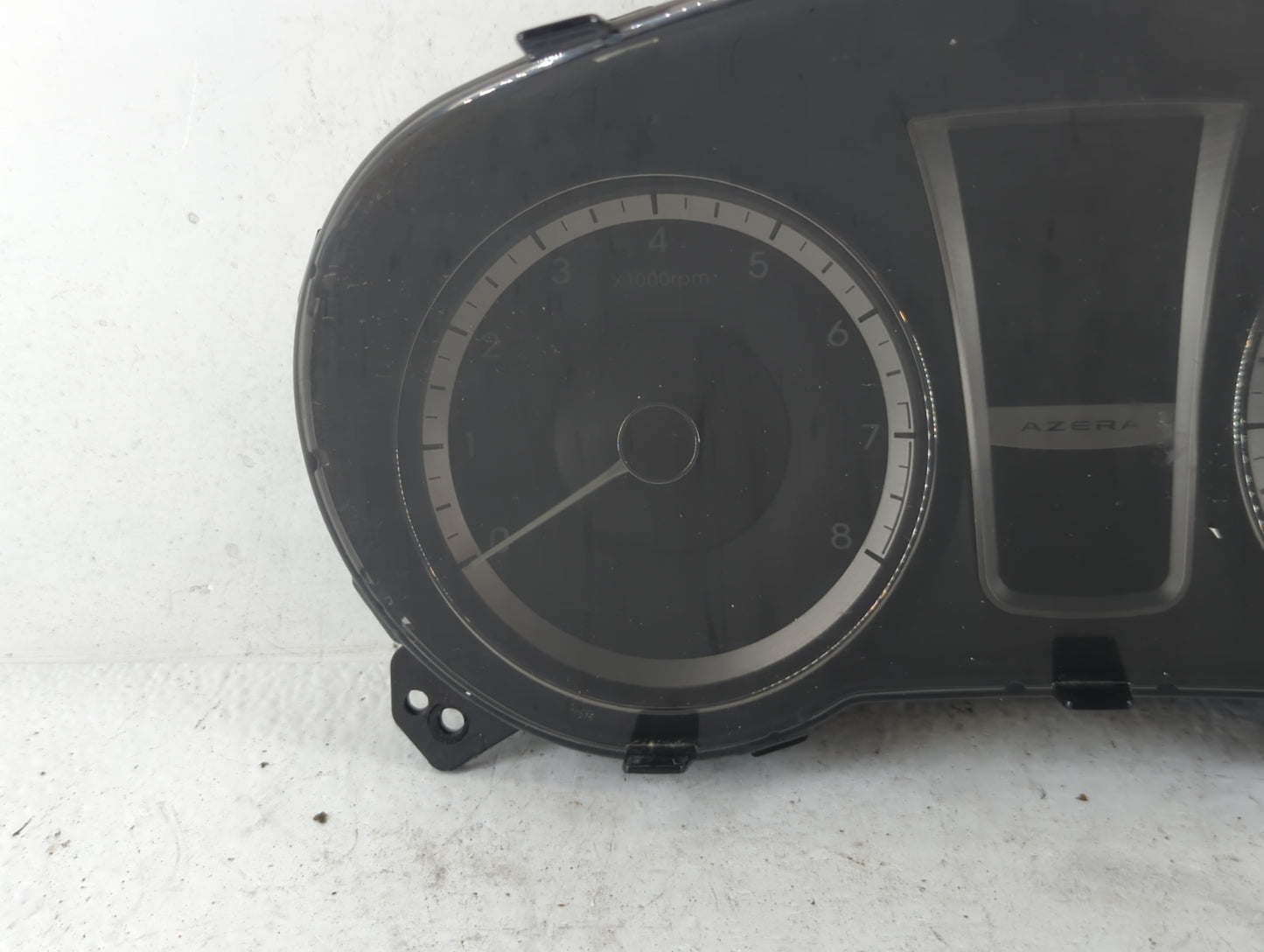 2012-2013 Hyundai Azera Instrument Cluster Speedometer Gauges P/N:94001-3V100 Fits Fits 2012 2013 OEM Used Auto Parts - Oemu