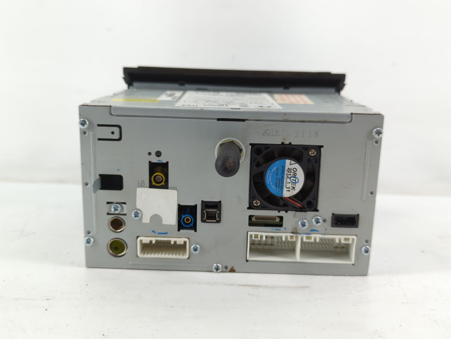 2012-2013 Hyundai Azera Am Fm Cd Player Radio Receiver - Oemusedautoparts1.com