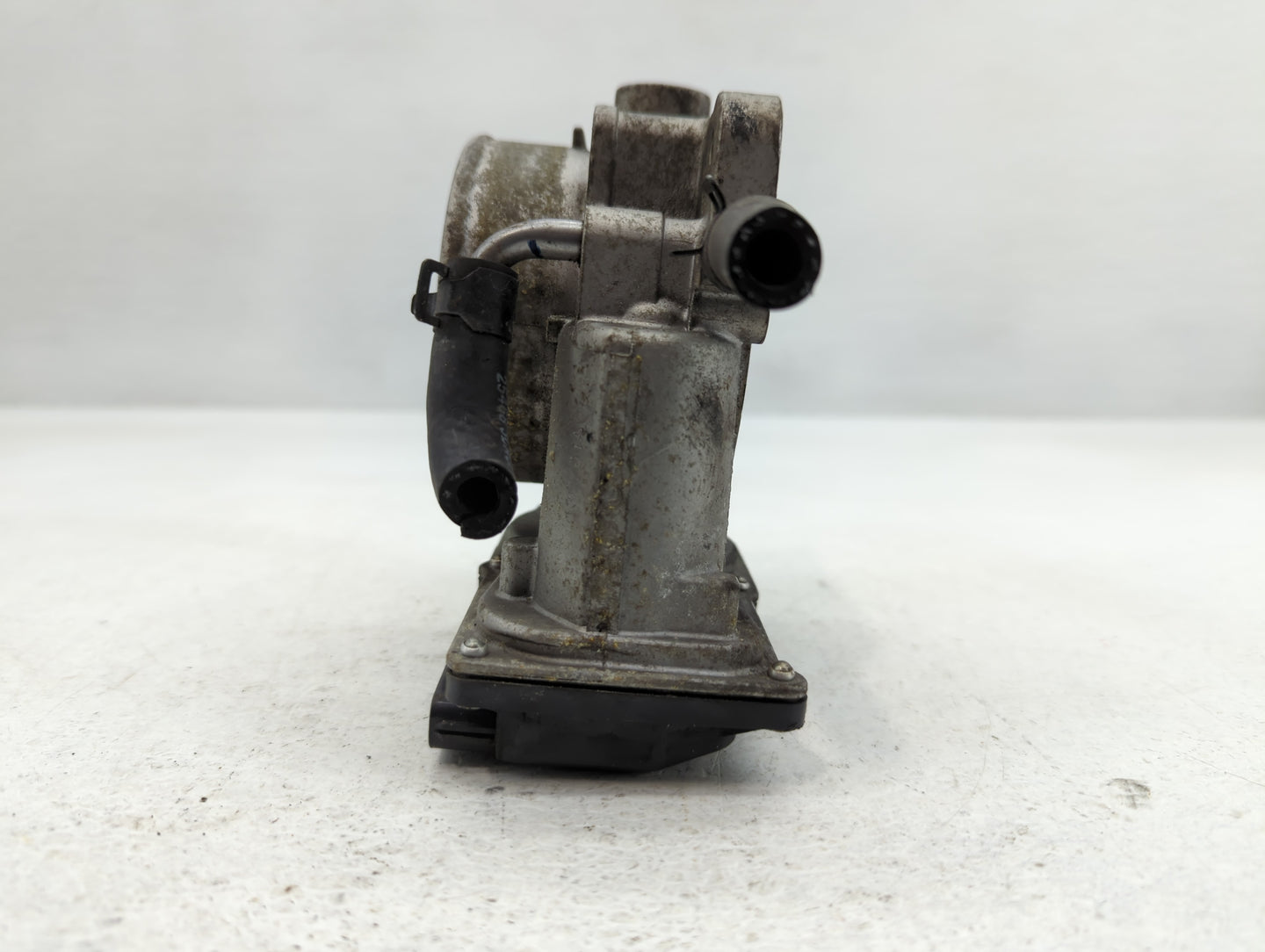2012-2017 Hyundai Azera Throttle Body P/N:5310 7P25 35100-3CAA0 Fits Fits 2012 2013 2014 2015 2016 2017 2018 OEM Used Auto P