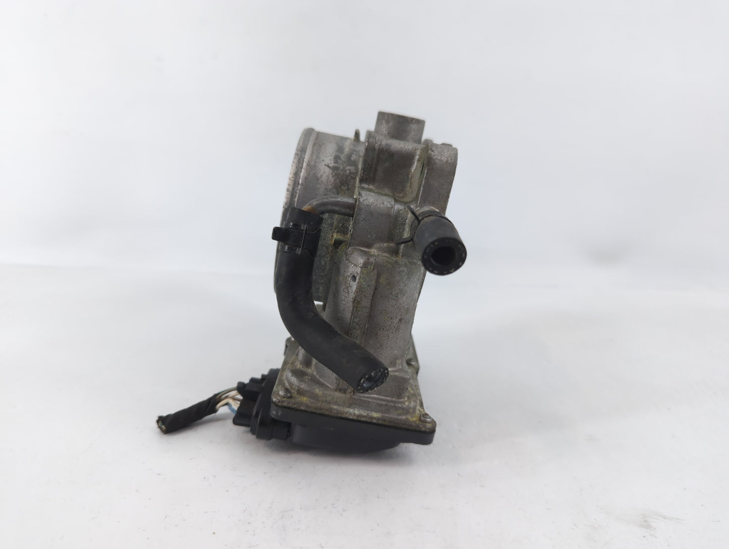 2012-2017 Hyundai Azera Throttle Body P/N:5310 7P25 35100-3CAA0 Fits Fits 2012 2013 2014 2015 2016 2017 2018 OEM Used Auto P