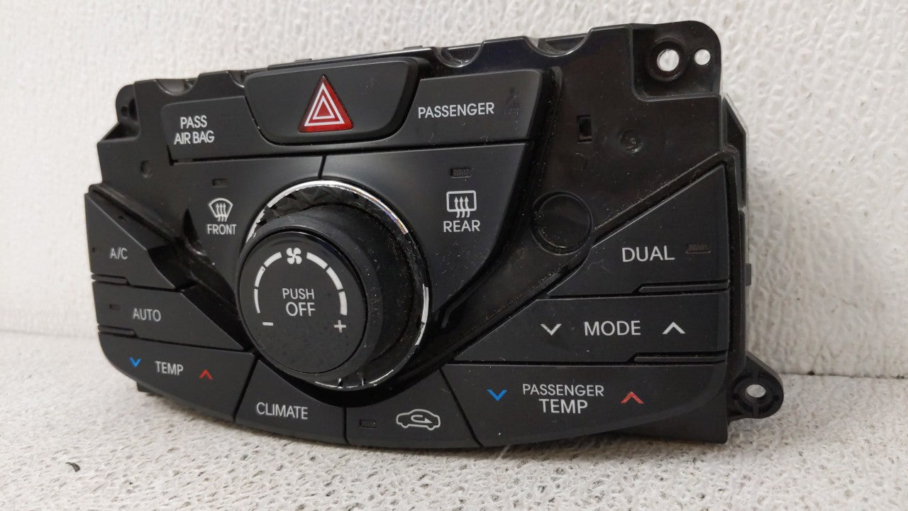 2012-2013 Hyundai Azera Climate Control Module Temperature AC/Heater Replacement P/N:97250-3V550 97250-3V551 Fits Fits 2012 