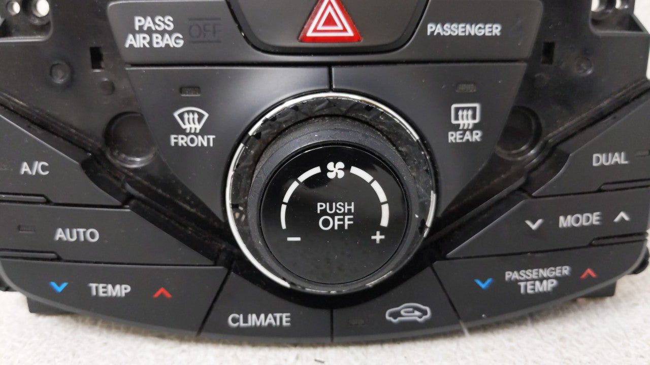 2012-2013 Hyundai Azera Climate Control Module Temperature AC/Heater Replacement P/N:97250-3V550 97250-3V551 Fits Fits 2012 