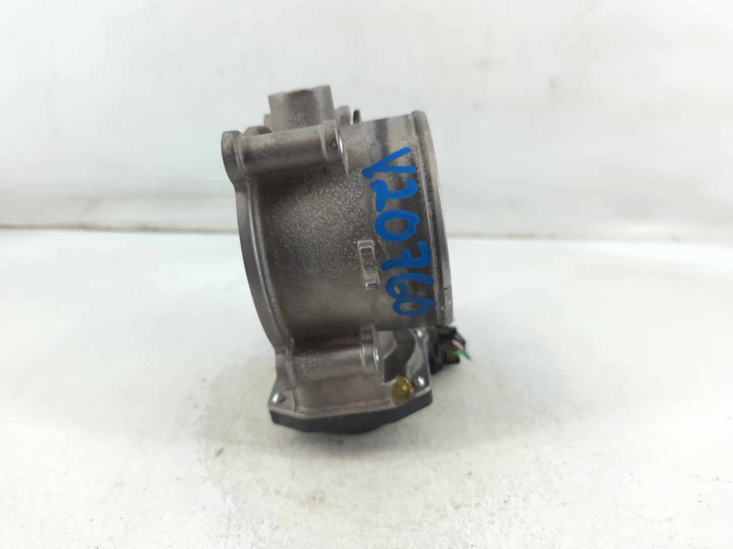 2012-2017 Hyundai Azera Throttle Body P/N:5312 04U26 35100-3CAA0 Fits Fits 2012 2013 2014 2015 2016 2017 2018 OEM Used Auto 